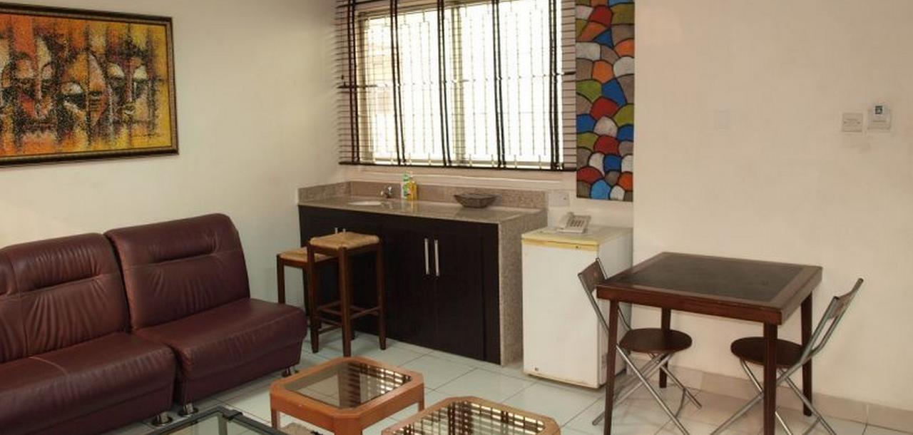 Prince Of Anthony 1960 Hotel Lagos Room photo